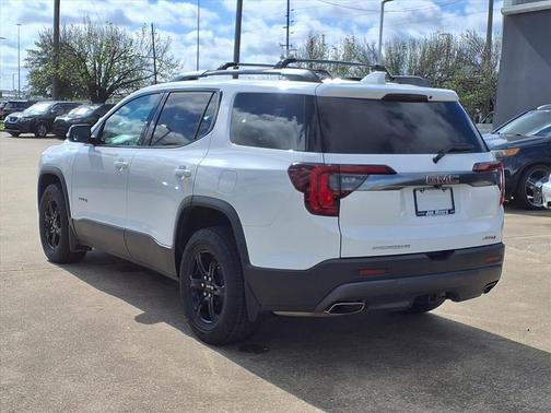 2021 GMC Acadia AWD AT4