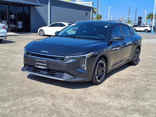 2025 Kia K4 EX