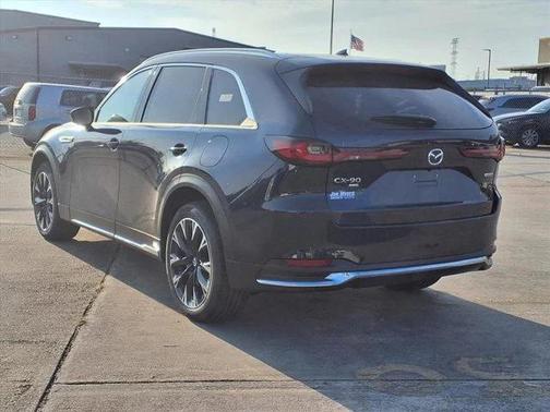 2026 Mazda CX-90 PHEV Premium Plus