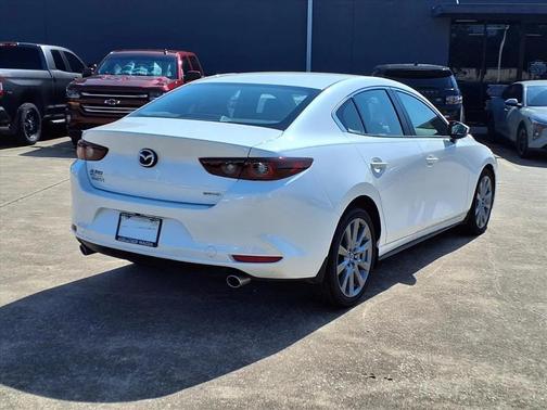 2025 Mazda Mazda3 FWD w/Preferred Package