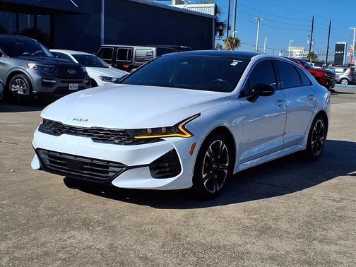 2022 Kia K5 GT-Line
