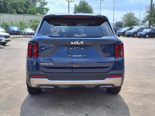 2025 Kia Sorento S