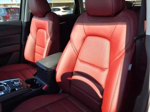 2025 Mazda CX-5 Carbon Edition