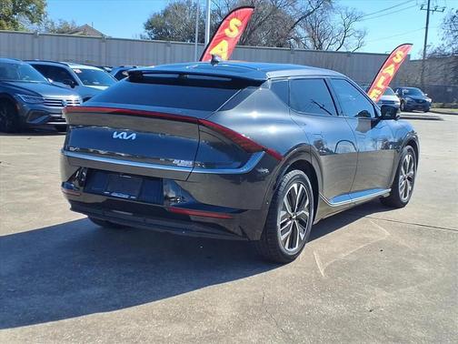 2022 Kia EV6 Wind