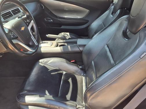 2015 Chevrolet Camaro 2LT