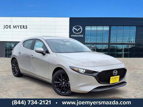 Platinum Quartz Metallic 2026 Mazda Mazda3 FWD w/Premium Package