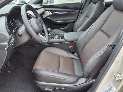 Platinum Quartz Metallic 2026 Mazda Mazda3 FWD w/Premium Package