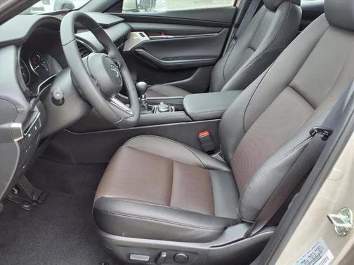 2026 Mazda Mazda3 FWD w/Premium Package