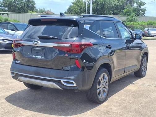 2021 Kia Seltos S
