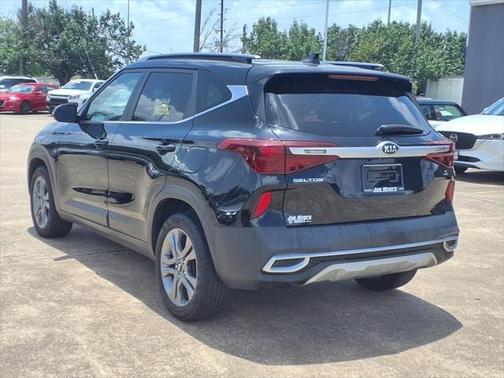 2021 Kia Seltos S