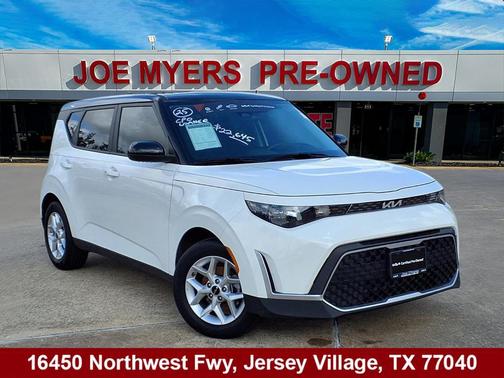 Clear White/Black Roof 2025 Kia Soul S