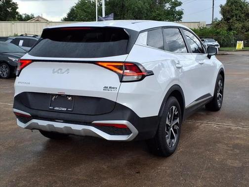 2025 Kia Sportage EX