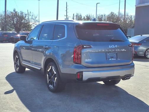 2023 Kia Telluride S