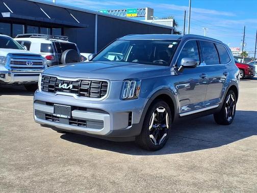 2023 Kia Telluride S