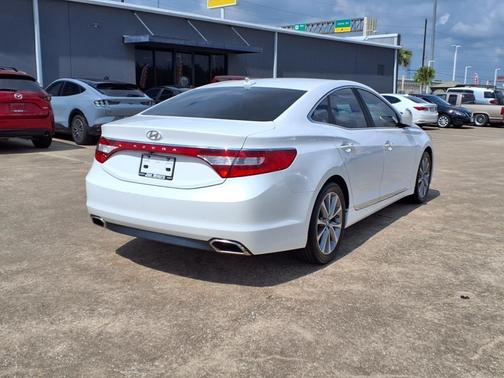 2017 Hyundai Azera Base