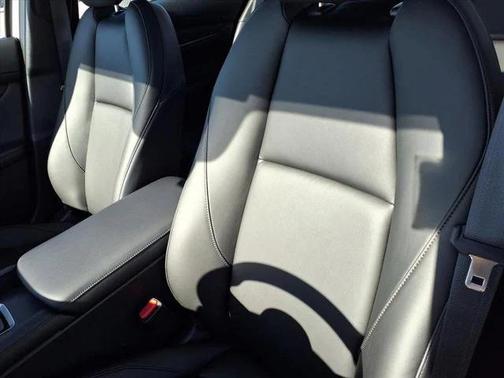 2026 Mazda Mazda3 FWD w/Preferred Package