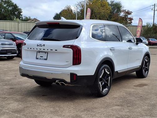 2023 Kia Telluride S