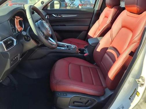 2025 Mazda CX-5 Carbon Edition