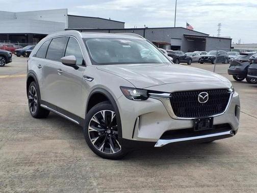2025 Mazda CX-90 PHEV Premium Plus