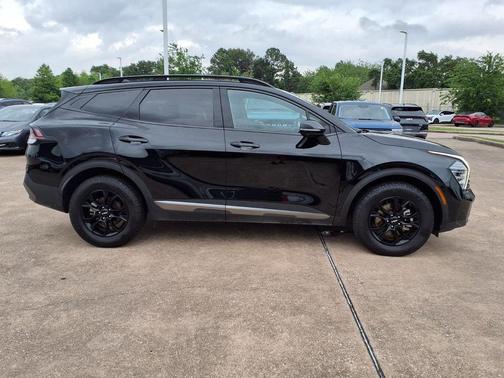 Ebony Black 2023 Kia Sportage S