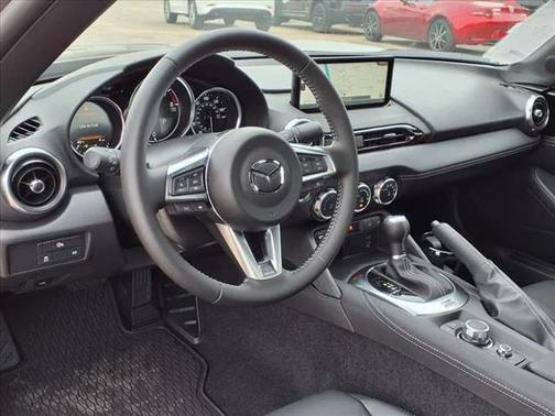 2025 Mazda MX-5 Miata RF Grand Touring