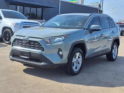 2019 Toyota RAV4 XLE