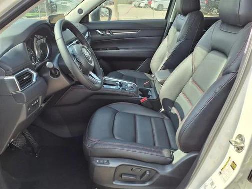 2025 Mazda CX-5 Carbon Edition