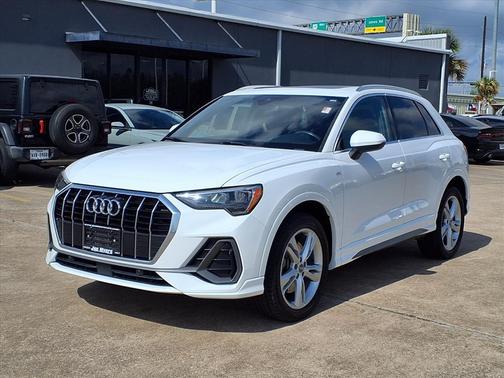 2019 Audi Q3 2.0T S line Premium