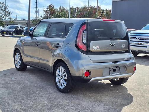 2018 Kia Soul +