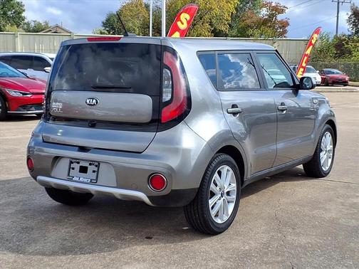 2018 Kia Soul +