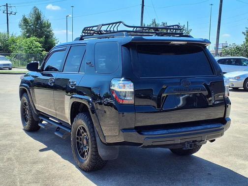 Midnight Black Metallic 2019 Toyota 4Runner TRD Off Road