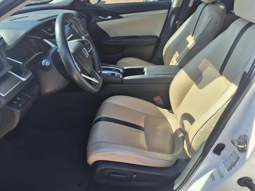 2017 Honda Civic Touring