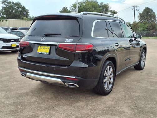 2023 Mercedes-Benz GLS 450 4MATIC