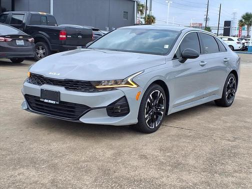 2022 Kia K5 GT-Line