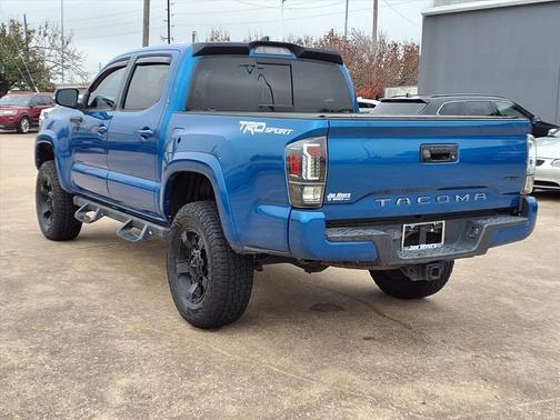 2017 Toyota Tacoma TRD Sport