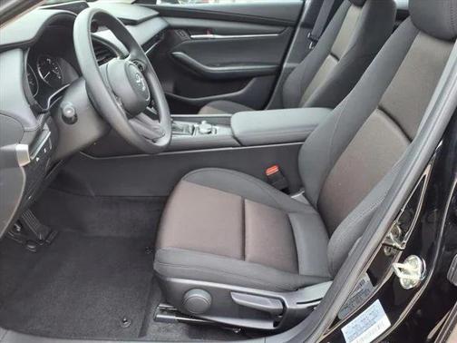 2026 Mazda Mazda3 FWD