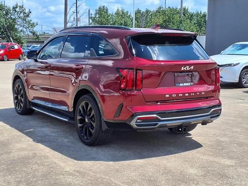 2022 Kia Sorento SX