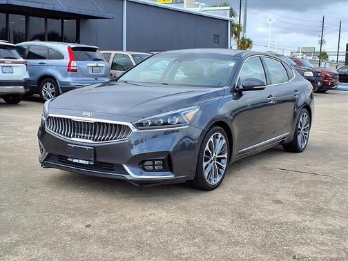 2019 Kia Cadenza Technology