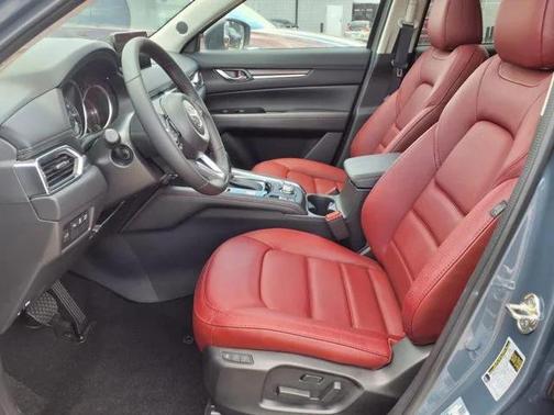 2025 Mazda CX-5 Carbon Edition