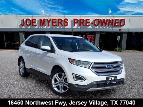 White Platinum Metallic Tri-Coat 2018 Ford Edge Titanium