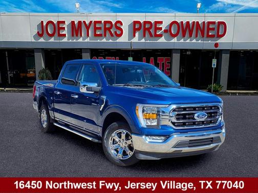 Blue Metallic 2022 Ford F-150 XLT