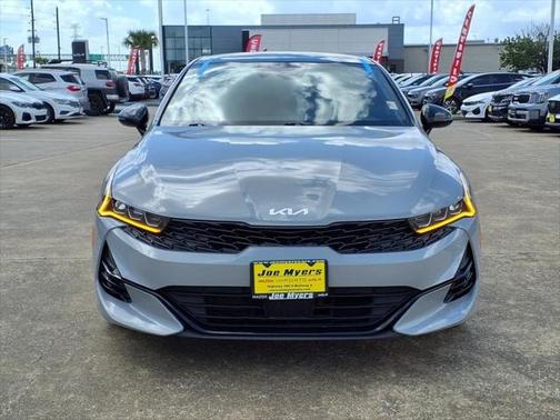 2022 Kia K5 GT-Line