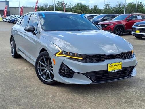 2022 Kia K5 GT-Line