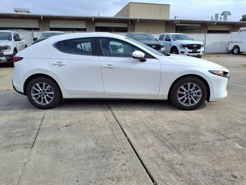 2025 Mazda Mazda3 FWD