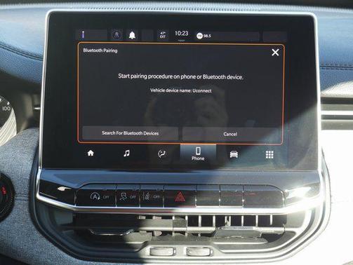 Baltic Gray Metallic Clearcoat 2024 Jeep Compass Latitude