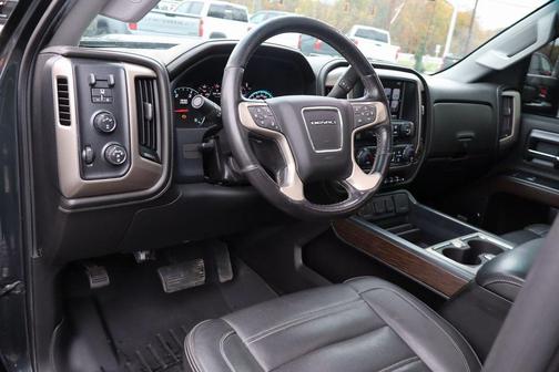 2018 GMC Sierra 2500 Denali