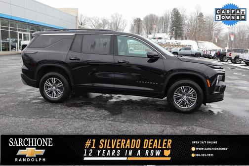 2025 Chevrolet Traverse LT