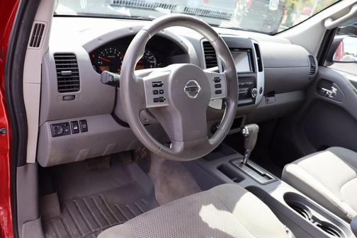2013 Nissan Frontier SV