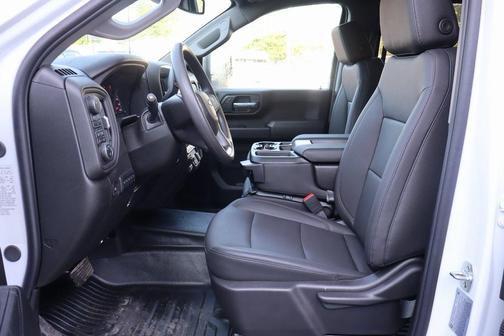 2025 Chevrolet Silverado 3500 WT