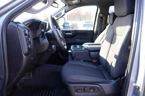 2024 Chevrolet Silverado 2500 Custom